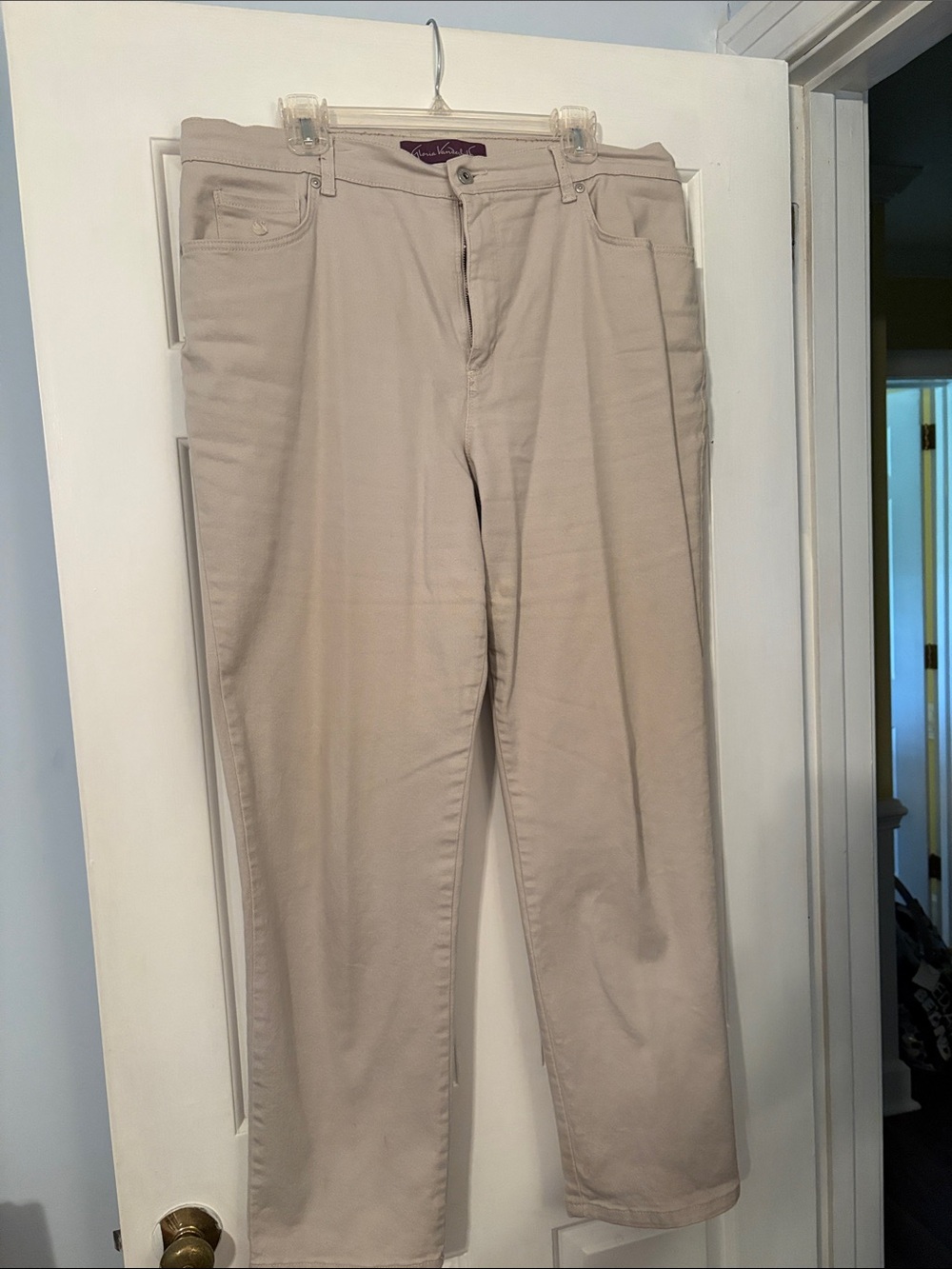 Gloria Vanderbilt Cream Jeans